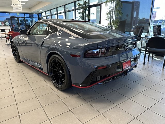 2024 Nissan Z Nismo photo 3