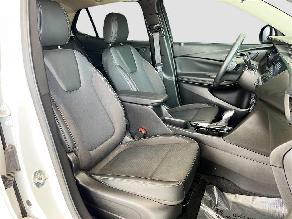 2021 Buick Encore GX Select Off-white at Don Davis Chevrolet GMC