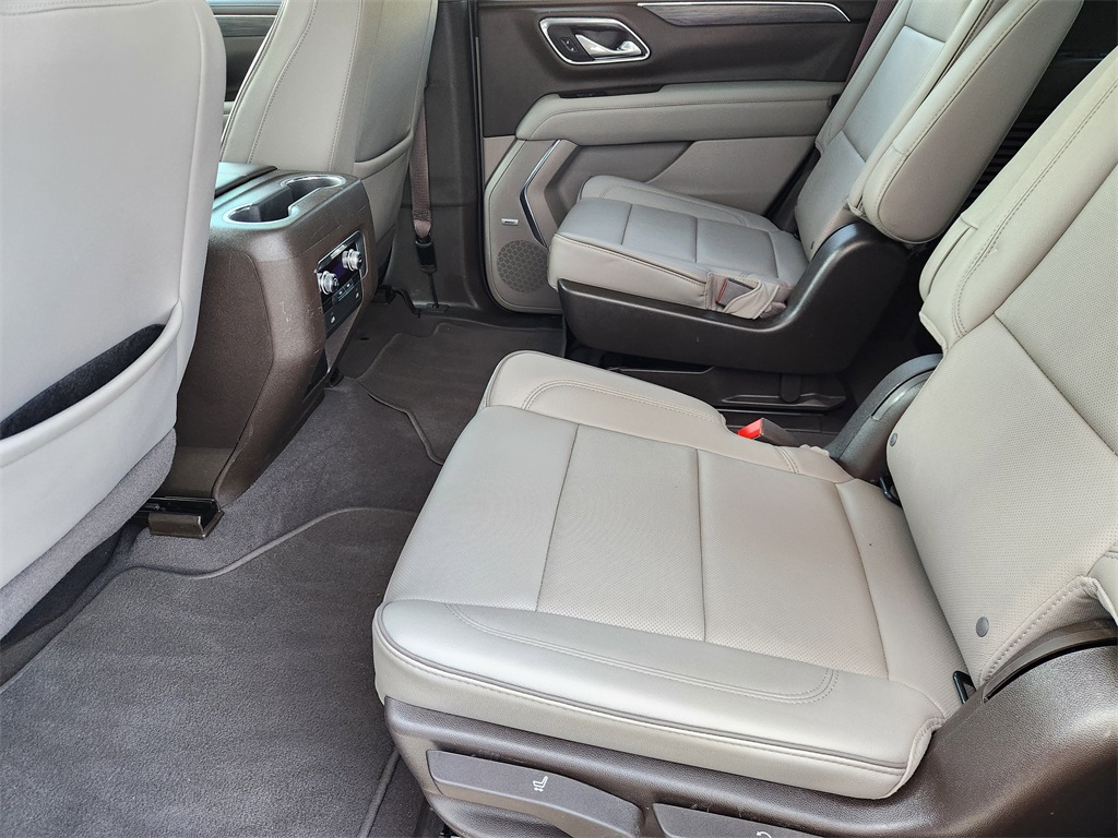 2023 GMC Yukon SLT Gray at Bayway Cadillac Southwest