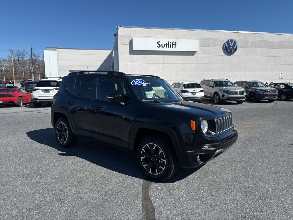2023 Jeep Renegade Latitude 4WD