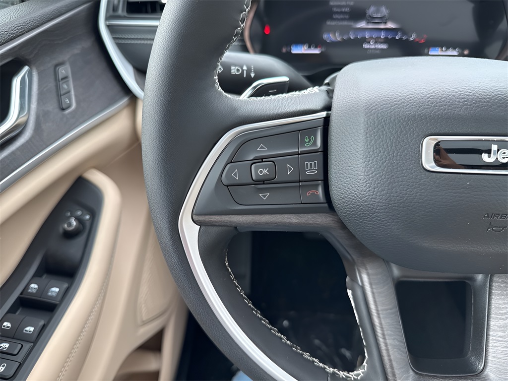 2025 Jeep Grand Cherokee
