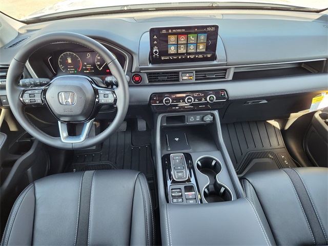 2025 Honda Pilot Touring photo 19