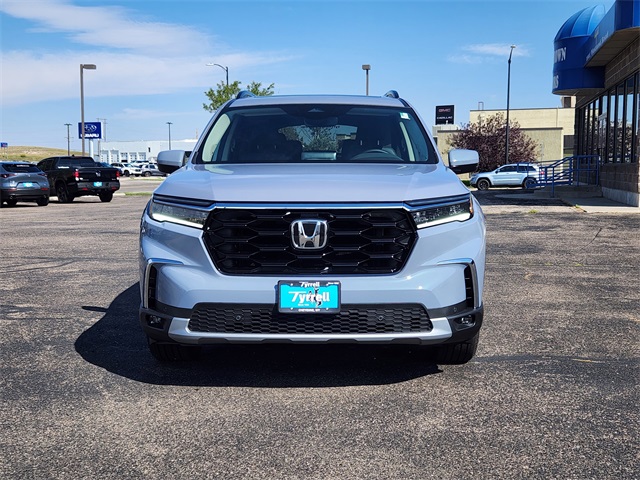 2025 Honda Pilot Touring photo 7