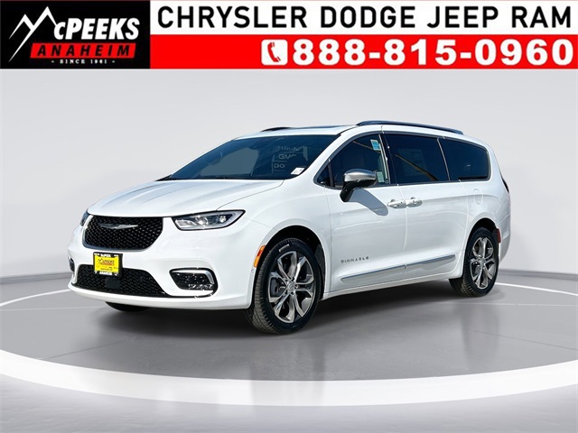 2026 Chrysler Pacifica Pinnacle AWD