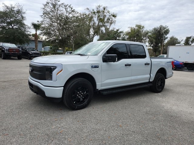 2025 Ford F-150 Lightning XLT SuperCrew AWD