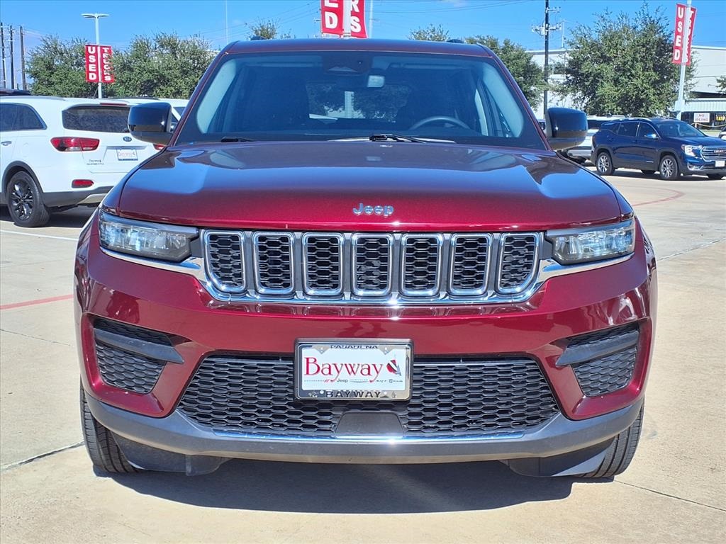 2024 Jeep Grand Cherokee Laredo Red at Mac Haik CDJR North Houston