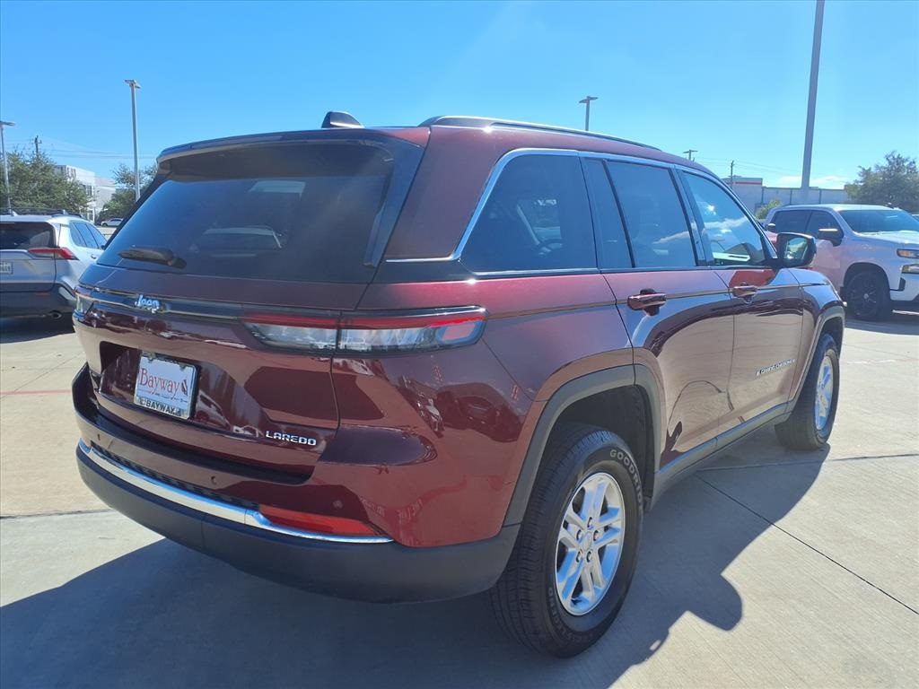 2024 Jeep Grand Cherokee Laredo Red at Mac Haik CDJR North Houston