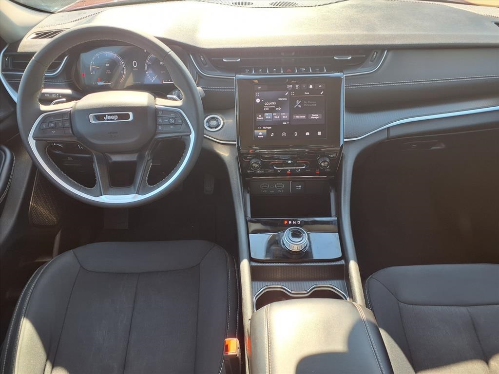 2024 Jeep Grand Cherokee Laredo Red at Mac Haik CDJR North Houston