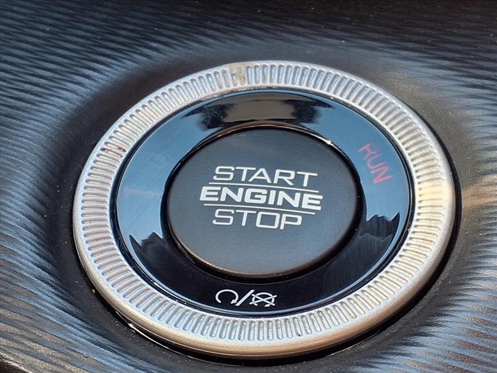 2024 Jeep Grand Cherokee Laredo Red at Mac Haik CDJR North Houston