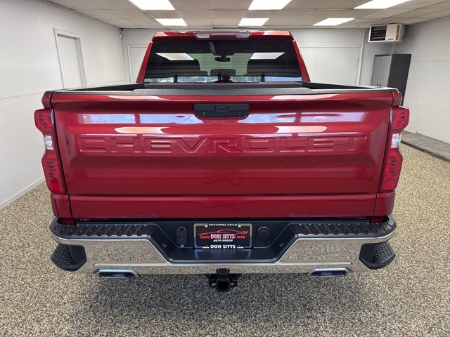 2019 Chevrolet Silverado 1500 LT photo 4
