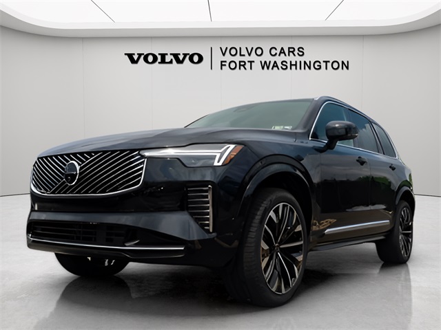2026 Volvo XC90 Plus's photo