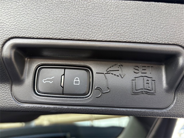 Used Car 2022 Ford Explorer  St-line For Sale Under $35,000 In San Antonio, Texas