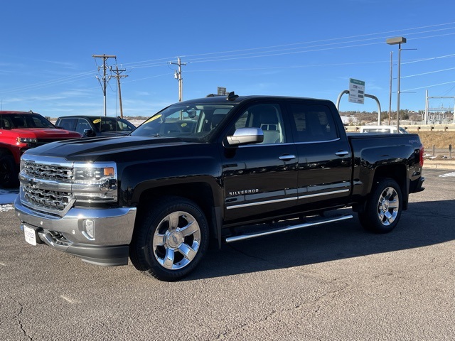 2016 Chevrolet Silverado 1500 LTZ Crew Cab 4WD