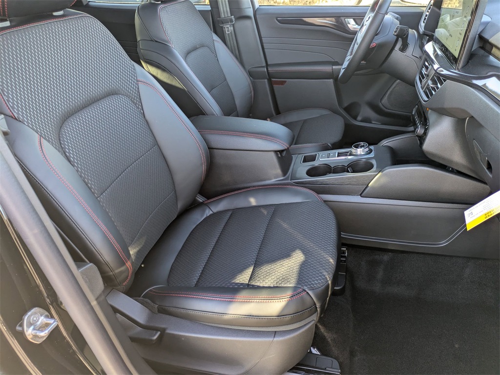New 2025 Ford Escape For Sale in Findlay, OH