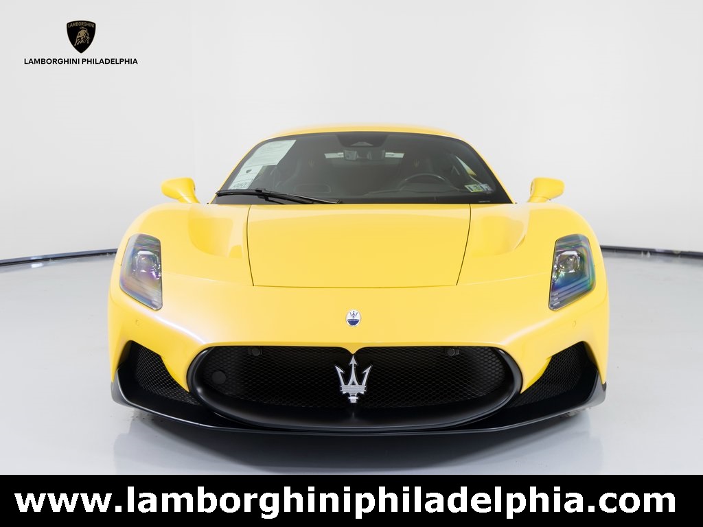 2023 Maserati MC20 Base Coupe photo 2