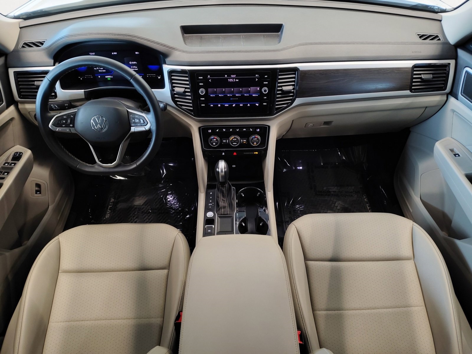Used Car 2022 Volkswagen Atlas  2.0t Se W/technology For Sale Under $25,000 In San Antonio, Texas