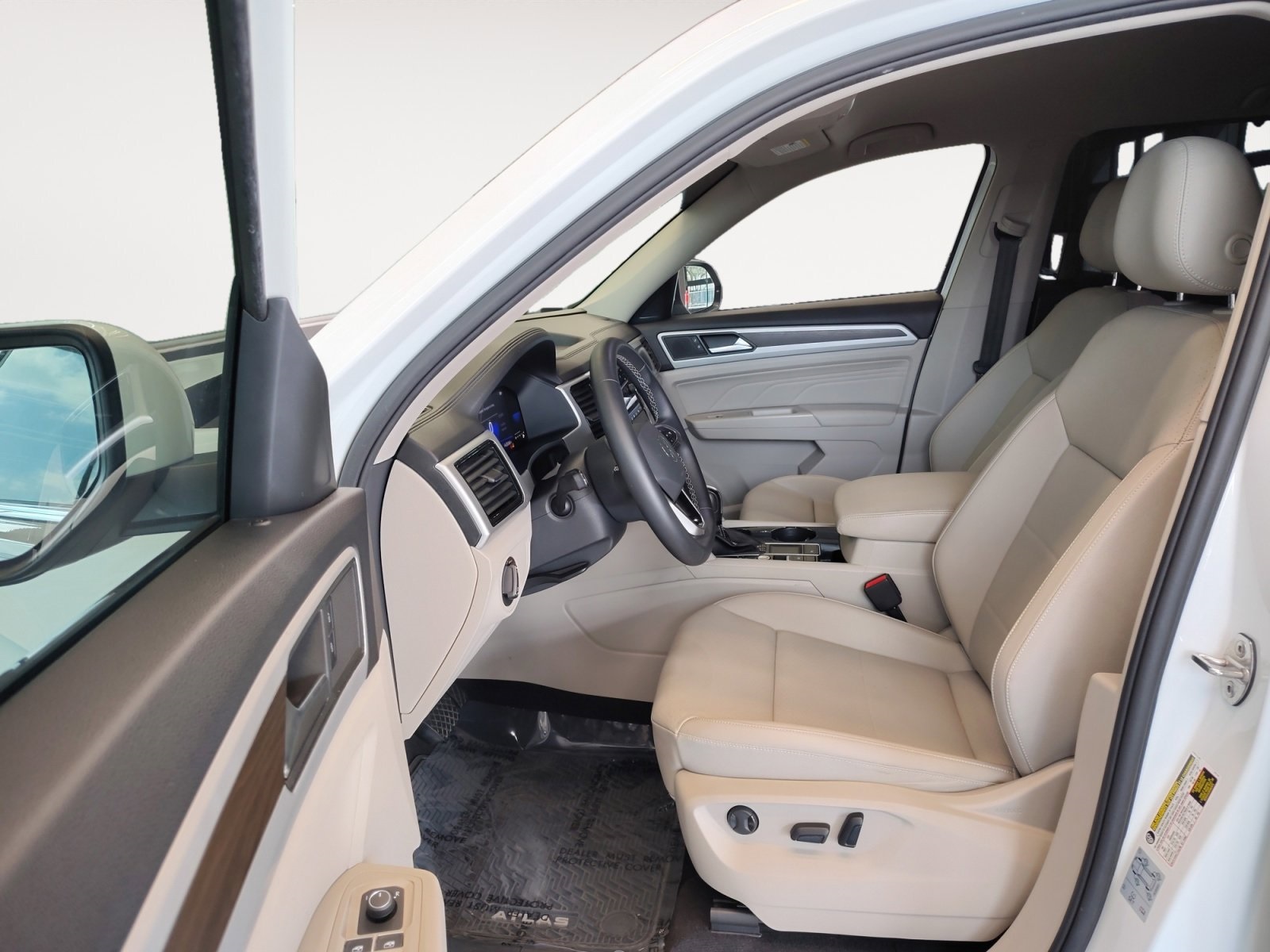 Used Car 2022 Volkswagen Atlas  2.0t Se W/technology For Sale Under $25,000 In San Antonio, Texas