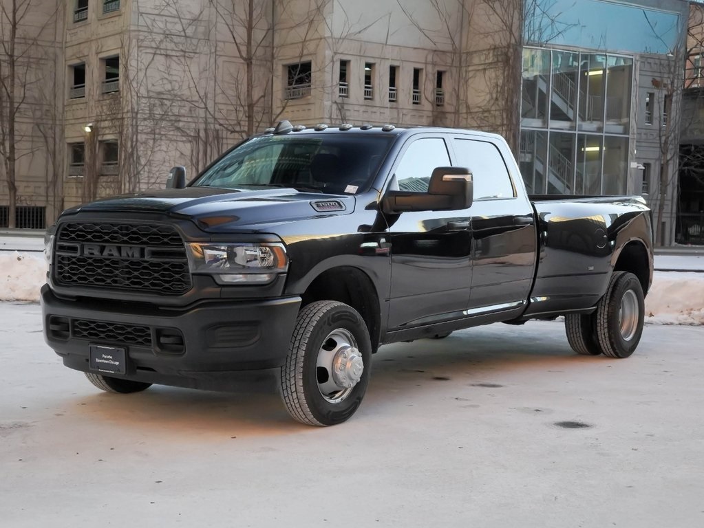 2024 RAM 3500 Tradesman Crew Cab LB DRW 4WD