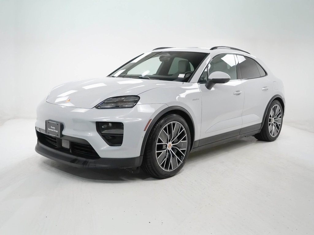 2025 Porsche Macan AWD
