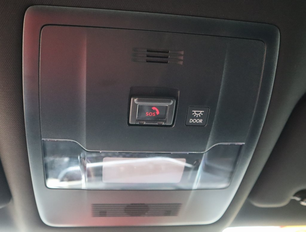 Thumbnail: 2020 Lexus UX - 21