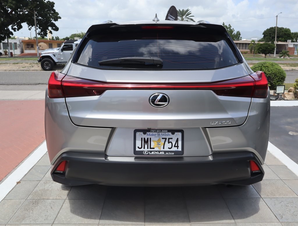 Thumbnail: 2020 Lexus UX - 5