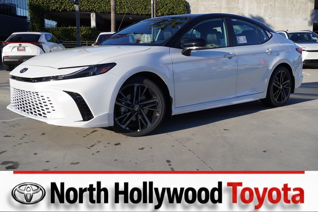 2026 Toyota Camry XSE FWD