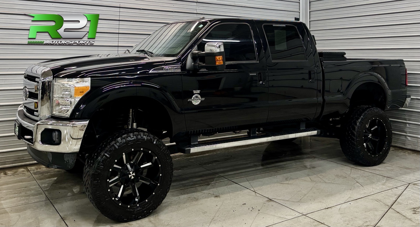 2018 Ford F-350SD XLT for sale at R21 Motorsports