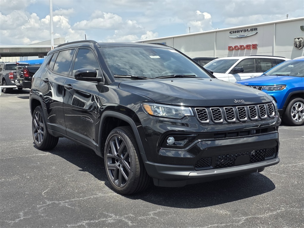 2025 Jeep Compass Limited Black at Mac Haik CDJR North Houston