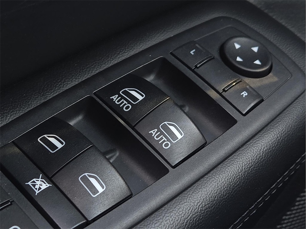 Used 2018 Jeep Grand Cherokee For Sale in Farmington, AR