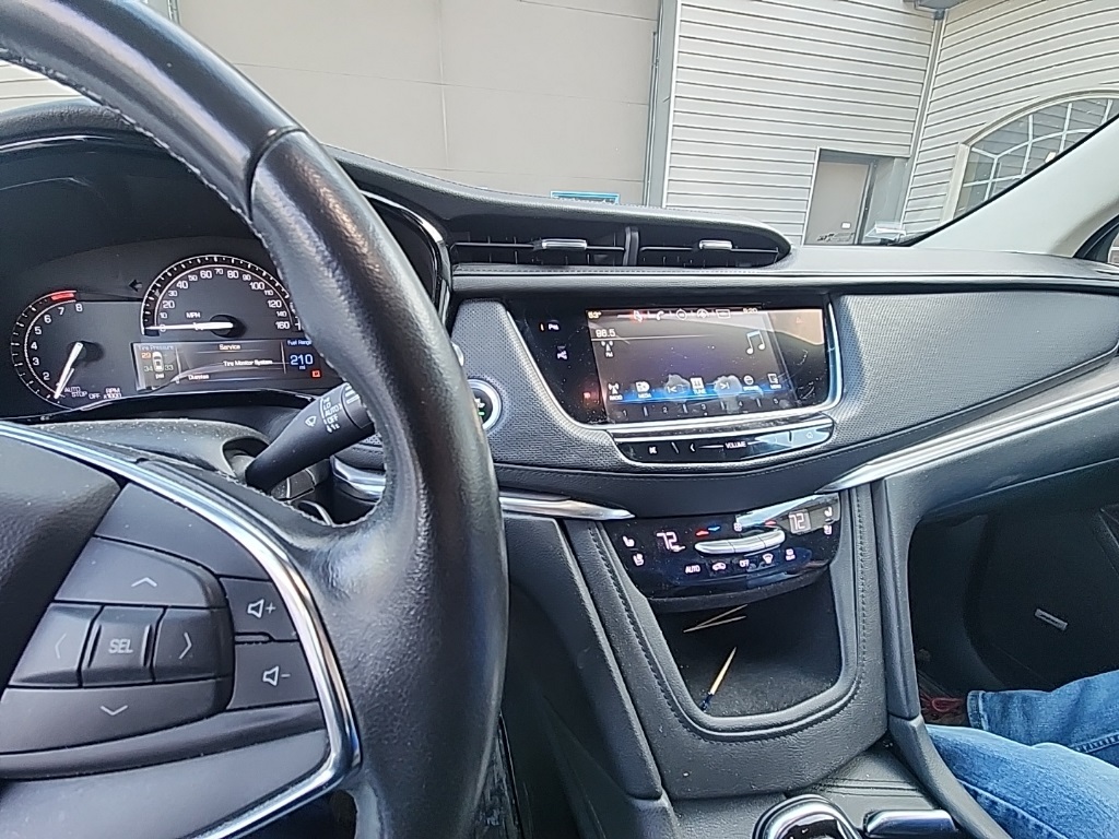2018 Cadillac XT5