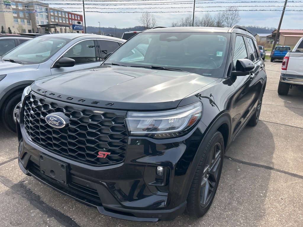 2025 Ford Explorer ST AWD