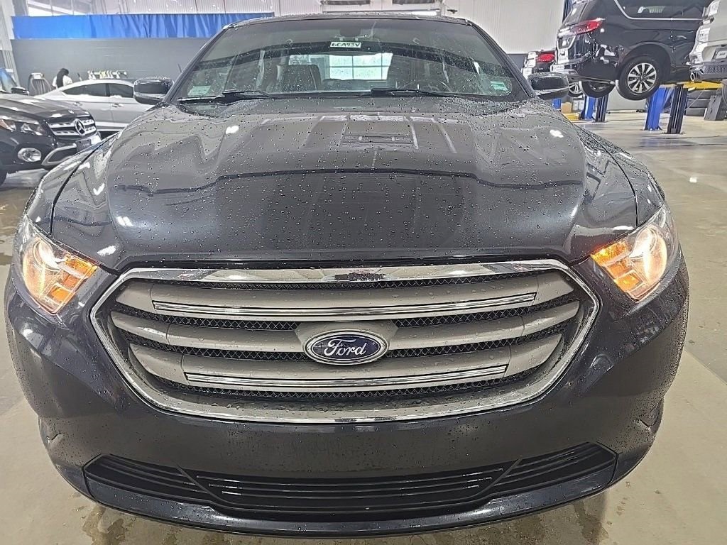 Used 2017 Ford Taurus SEL with VIN 1FAHP2E85HG118515 for sale in Commerce Charter Township, MI