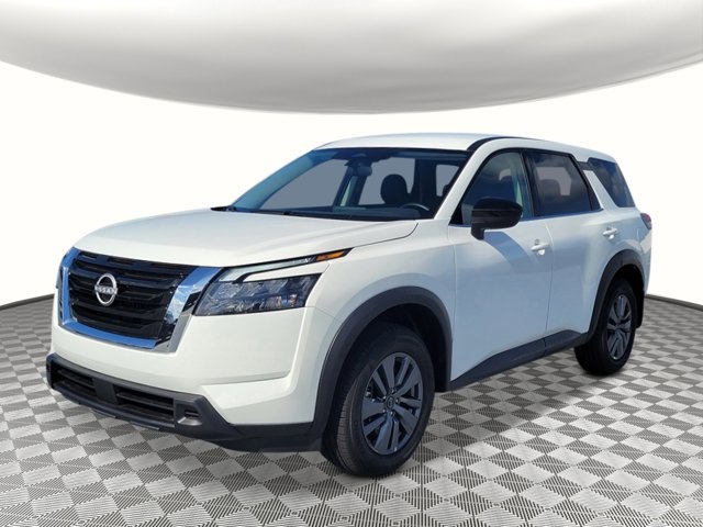 2025 Nissan Pathfinder S