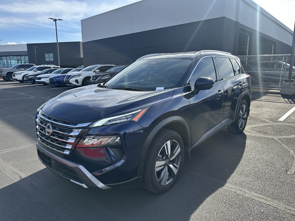 2025 Nissan Rogue SL