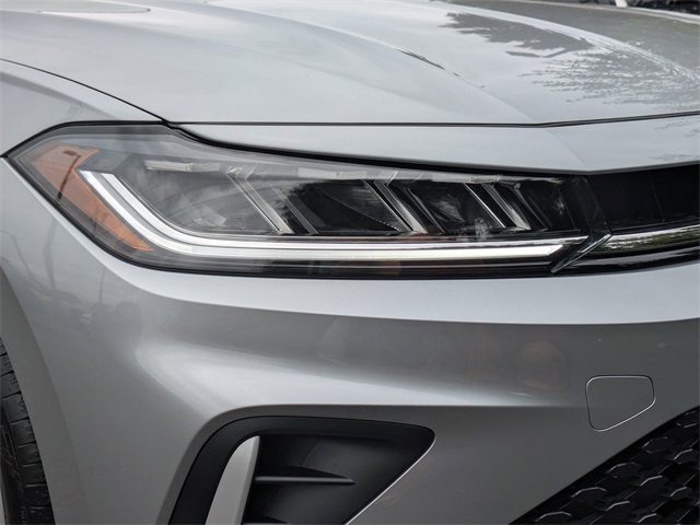 2025 Volkswagen Jetta 1.5T SE - 9