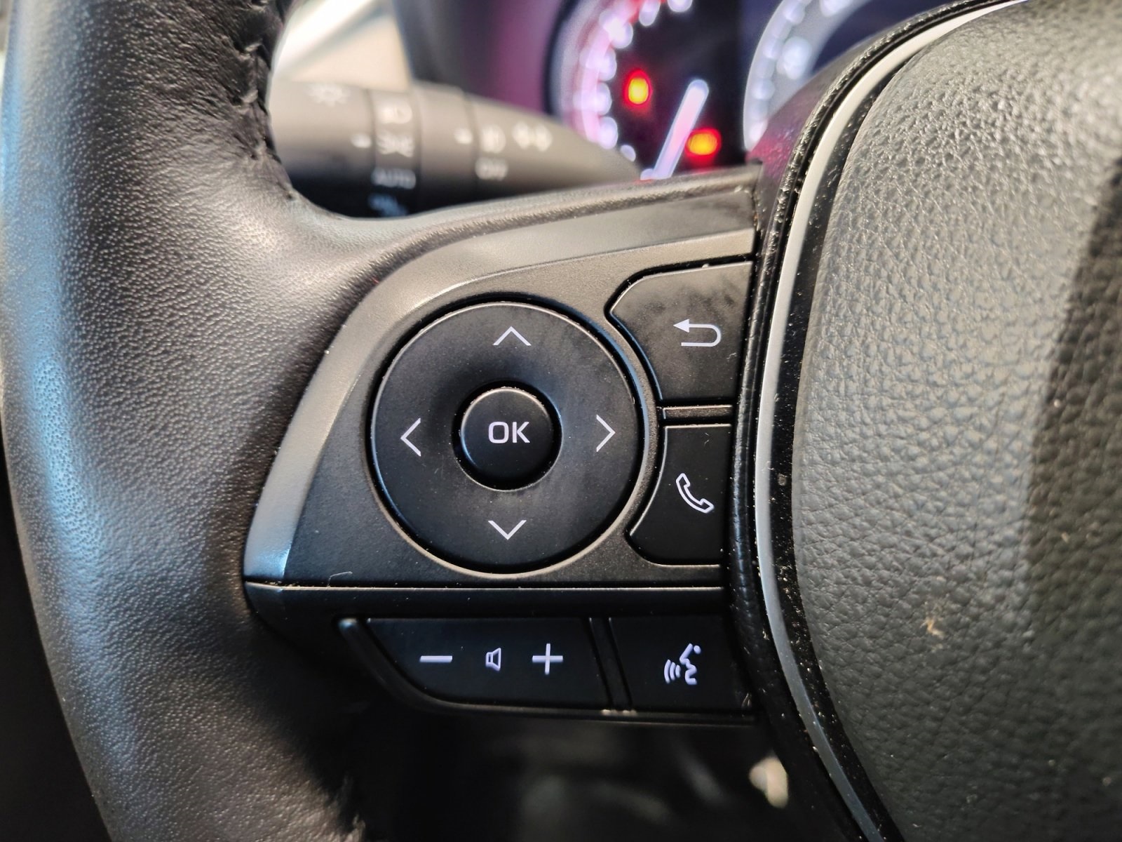 Used Car 2025 Toyota Rav4  Xle Premium For Sale Under $35,000 In San Antonio, Texas