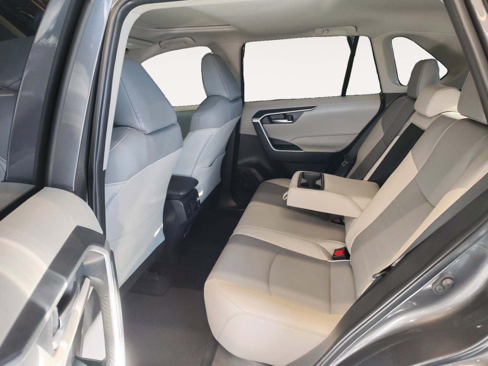 Used Car 2025 Toyota Rav4  Xle Premium For Sale Under $35,000 In San Antonio, Texas