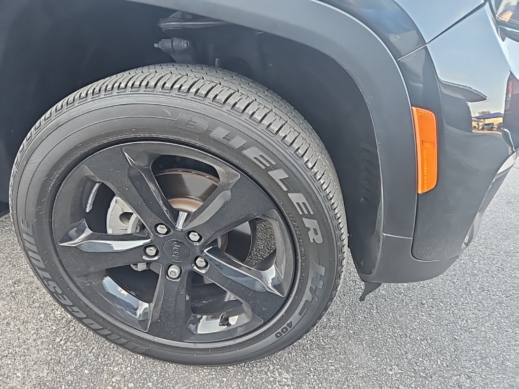 Used Car 2023 Jeep Grand Cherokee  Altitude For Sale Under $30,000 In San Marcos, Texas