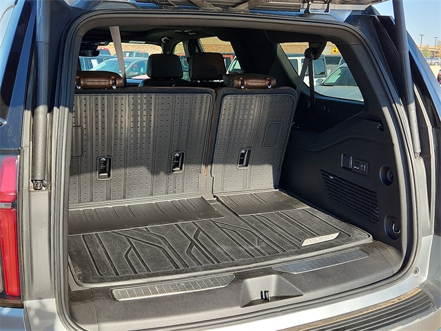 Used Car 2024 Chevrolet Suburban  High Country For Sale Under $80,000 In Plainview, Texas
