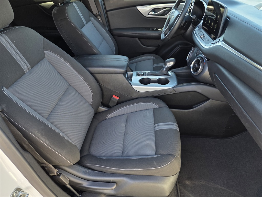 2024 Chevrolet Blazer LT - 11