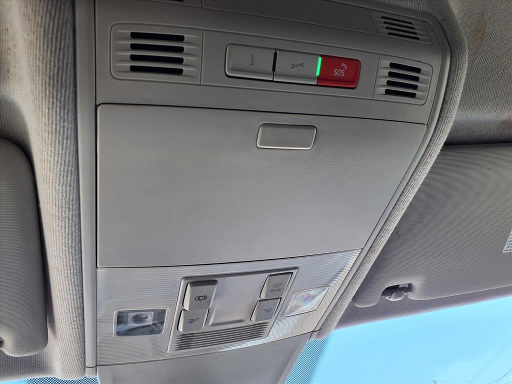 2023 Volkswagen Tiguan 2.0T S White at Autostrade