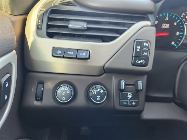 2020 GMC Yukon Denali White at Legacy Ford