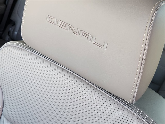 2020 GMC Yukon Denali White at Legacy Ford