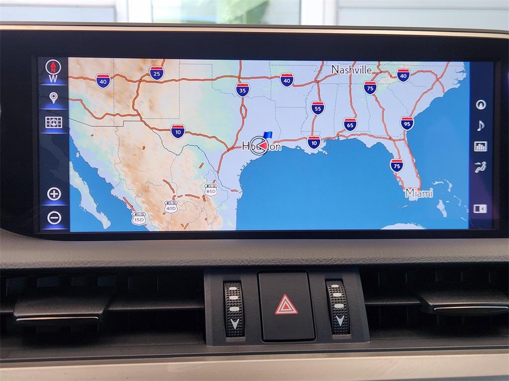 2019 Lexus ES 300h White at Westside Lexus