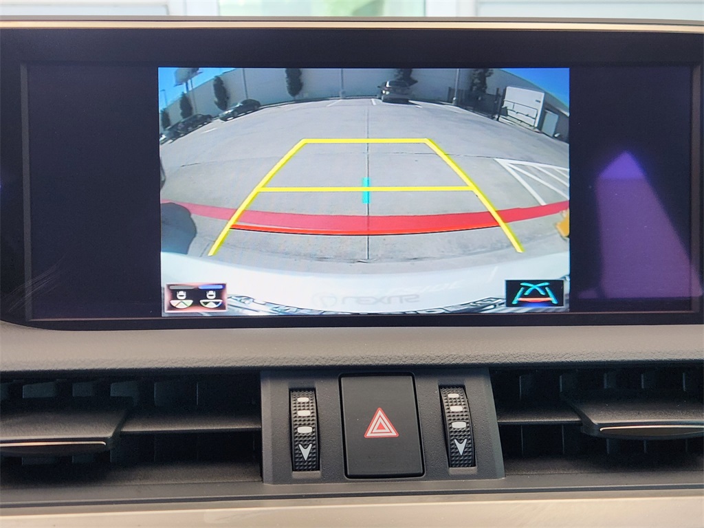 2019 Lexus ES 300h White at Westside Lexus