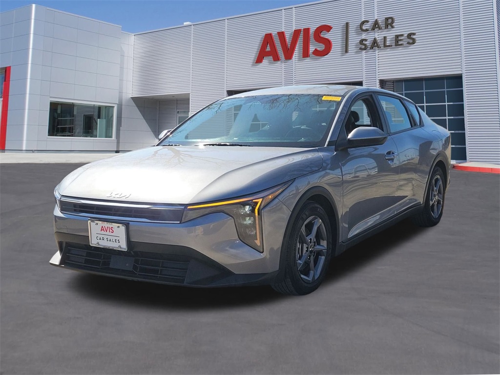 2025 Kia K4 LXS FWD