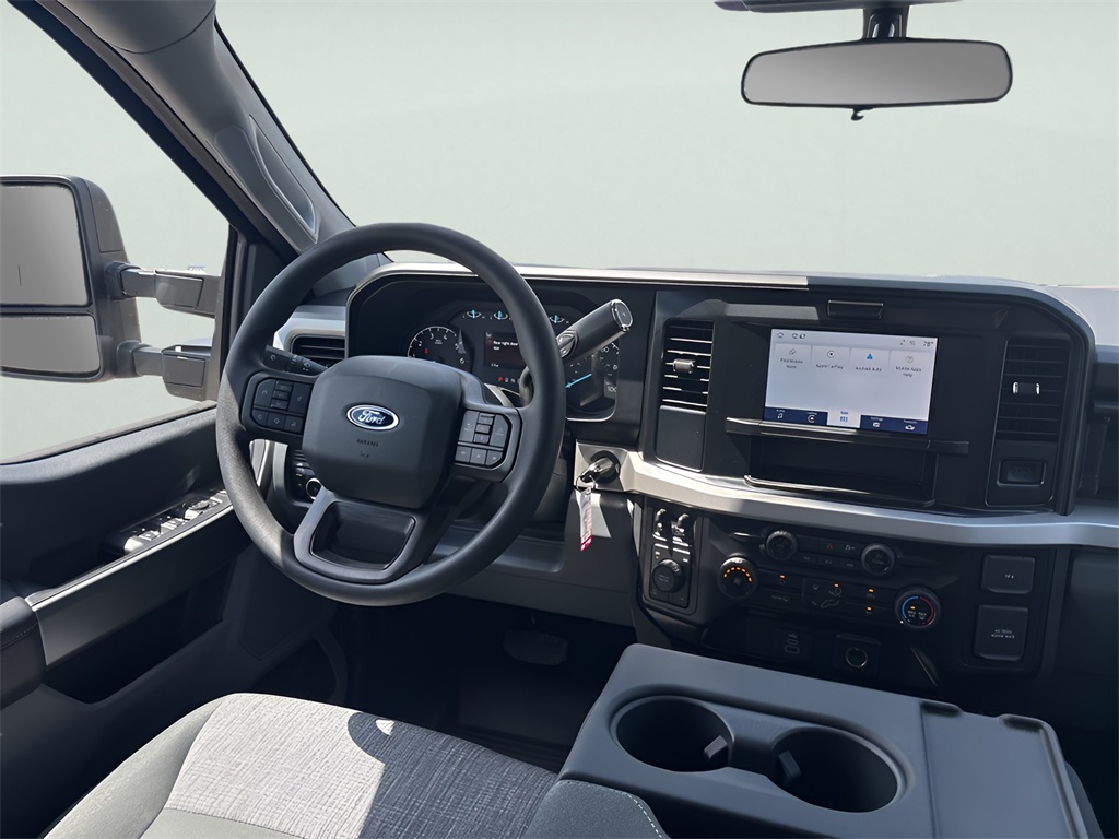 2025 Ford F-350SD