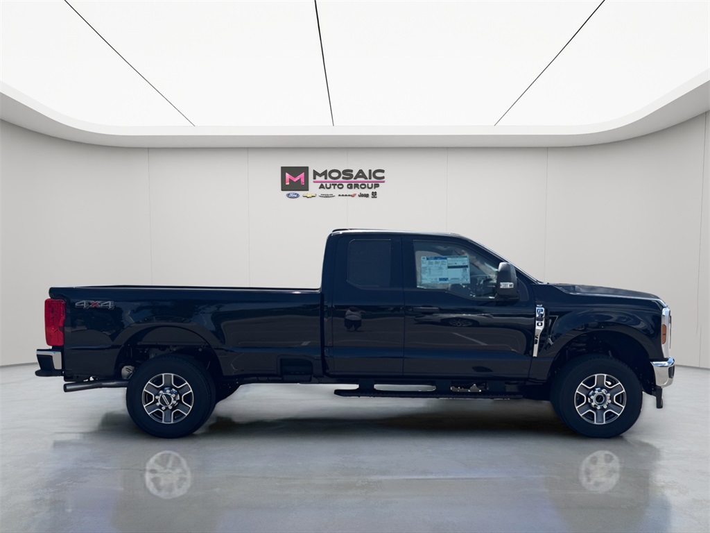 2025 Ford F-350SD
