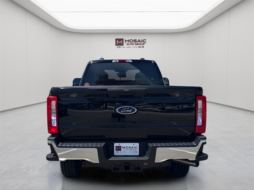 2025 Ford F-350SD