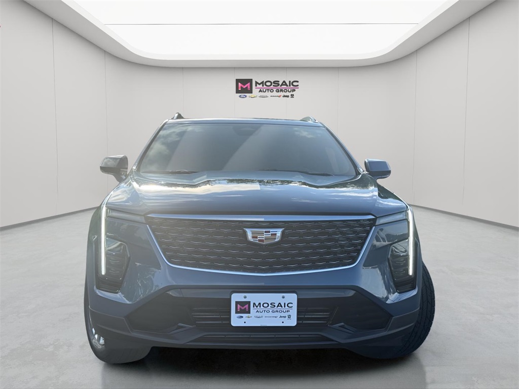 Used 2024 Cadillac XT4 Luxury with VIN 1GYFZDR4XRF192027 for sale in Zumbrota, Minnesota